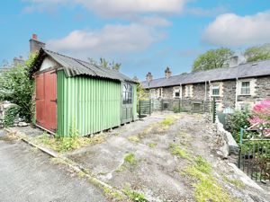 Photo 17- click for photo gallery